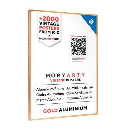 Golden aluminium photo frame with a classic, elegant design, featuring a smooth metallic finish and refined edges, suitable for displaying pictures or artwork., full front picture